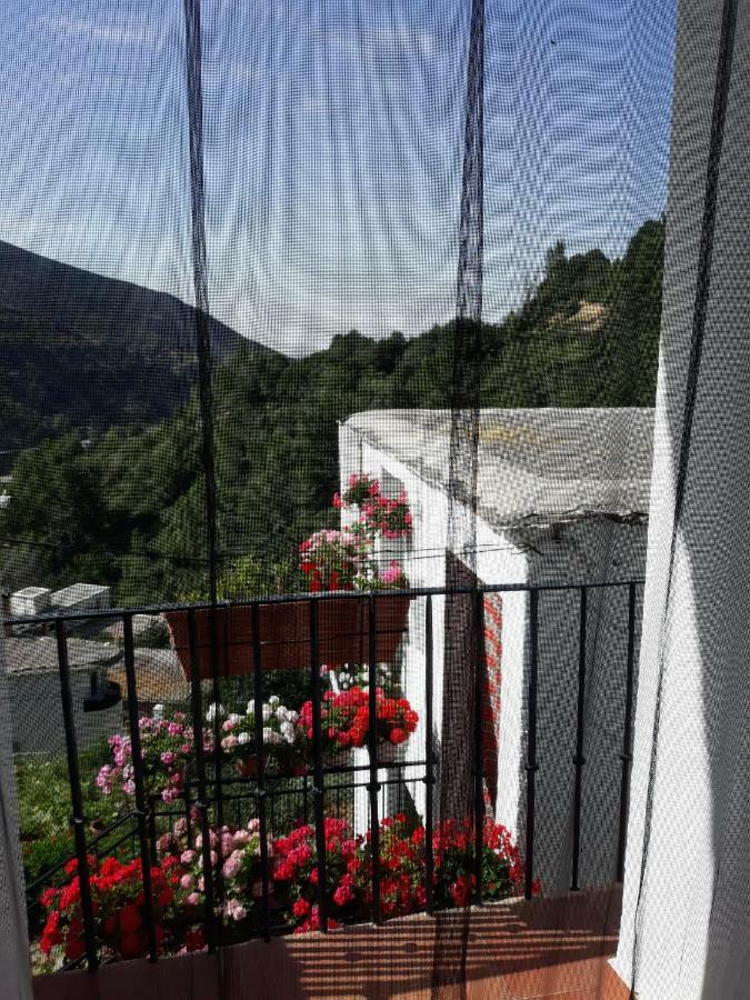 Refugio Alpujarra Alta Bed and Breakfast Trevélez Buitenkant foto
